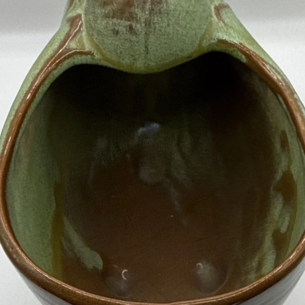 Green & Brown Nautilus Shell Ceramic Art Pottery Bowl, Glossy, 3 Feet, S3
